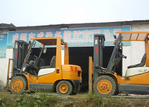 成都設(shè)備吊裝企業(yè)相冊(cè) 成都設(shè)備吊裝企業(yè)相冊(cè)